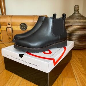 Blondo Rio Waterproof Leather Chelsea Boots Black